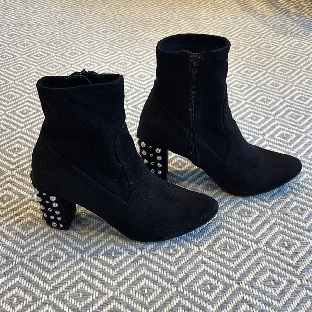 Steve Madden Black Studded Block Heel Ankle Boots